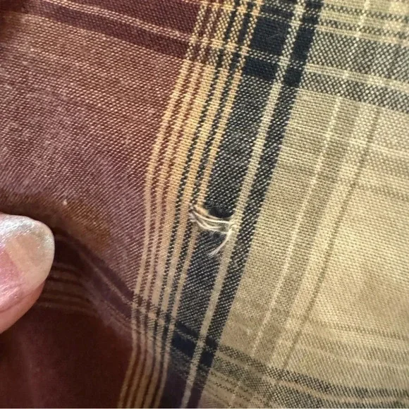 Carhartt Essential Plaid Longsleeve Flannel Shirt  Mens Size L - Picture 5 of 8